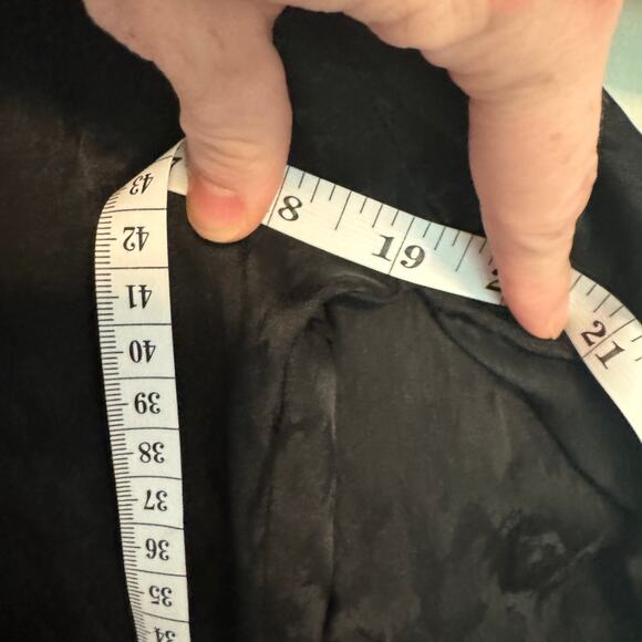 Fernando Sanchez Womens Black Silk Half Button Long Sleeve Midi Dress Size Small - Picture 8 of 9